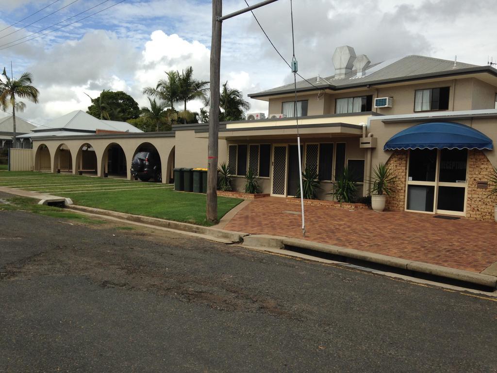 Kalua Motel Bundaberg Extérieur photo